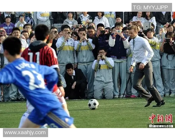 法国足球明星卷入诈骗丑闻引发公众关注与讨论